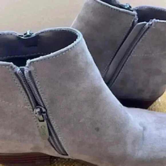 Circus By Sam Edelman Taupe Chelsea Boots Girls Sz 3 - Picture 6 of 9